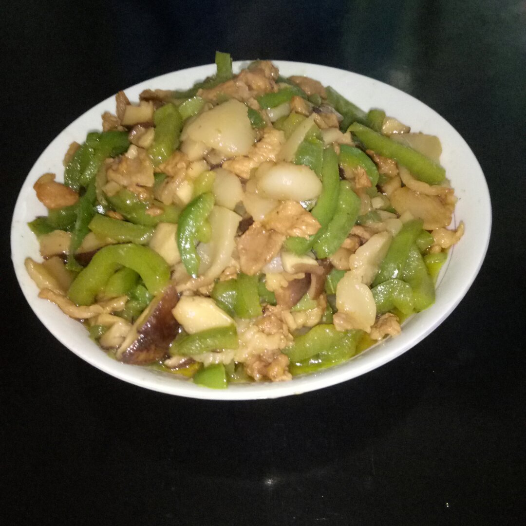 香菇炒肉，超级下饭哦