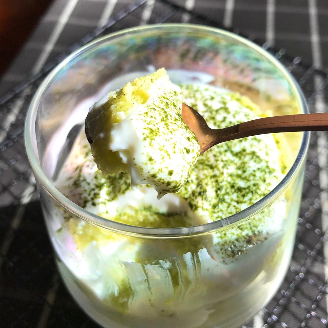 菠菜蒸蛋糕🍰（好吃不上火的蒸蛋糕）