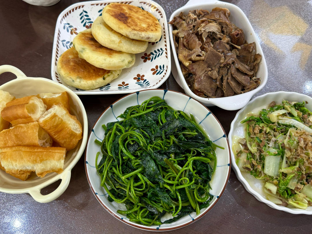 💥蒜蓉炒红薯叶