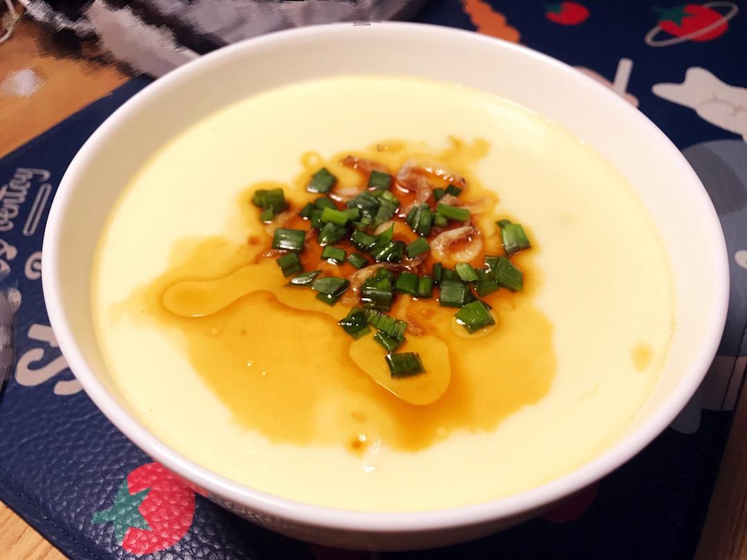 银鱼鸡蛋羹