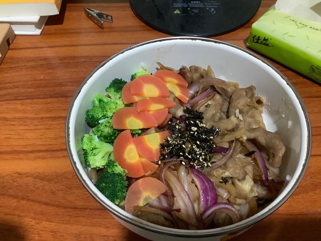 日式肥牛饭