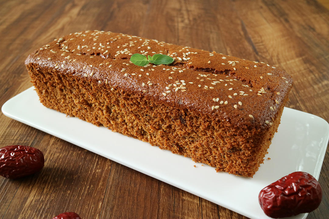 松软可口的枣糕