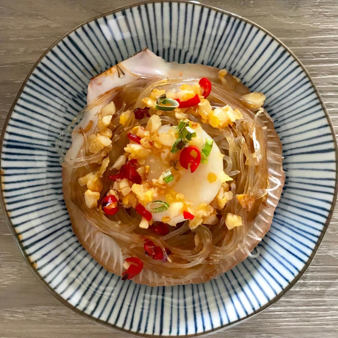 蒜蓉粉丝蒸扇贝