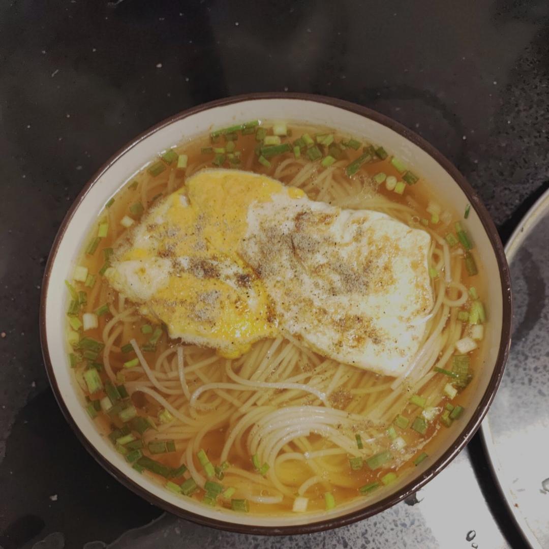 一碗让我念念不忘的阳春面🍜