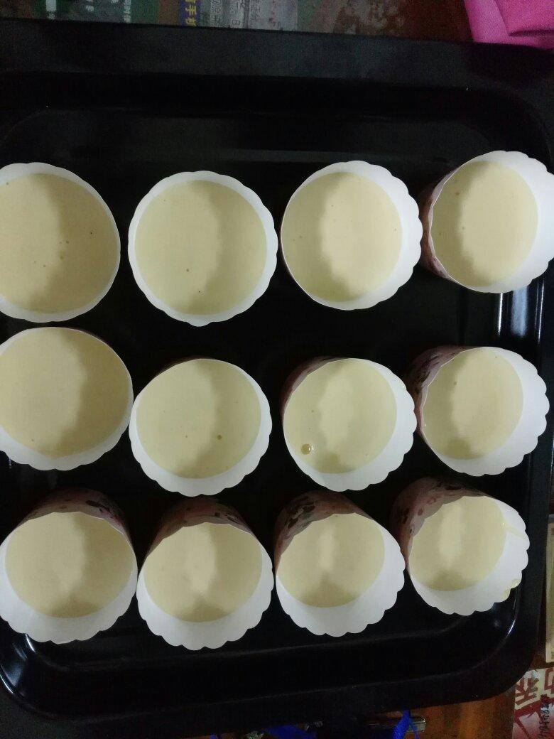 不回缩杯子蛋糕cupcake