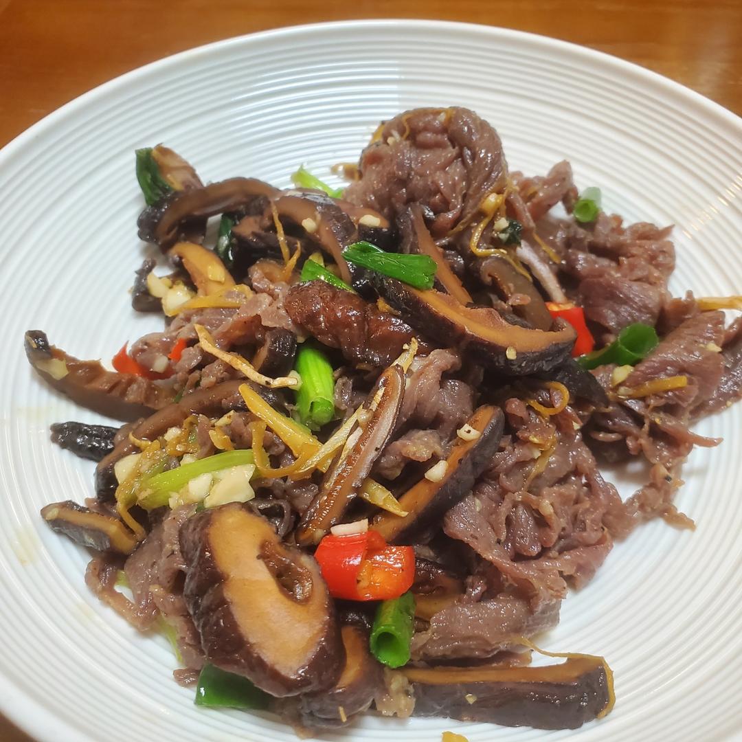又香又嫩的小炒牛肉（巨好吃，手残党也能做）
