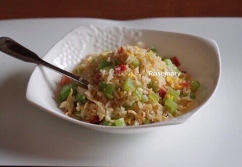 蛋炒饭（最简单）