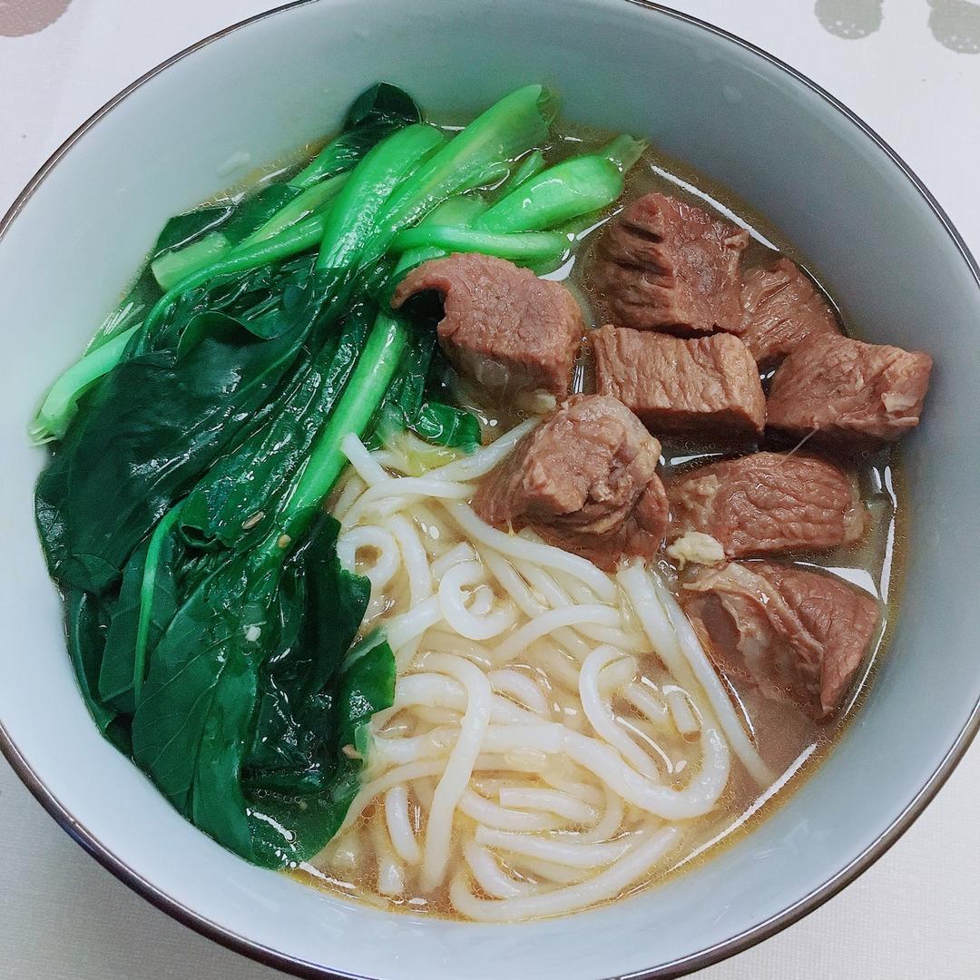红烧牛肉面