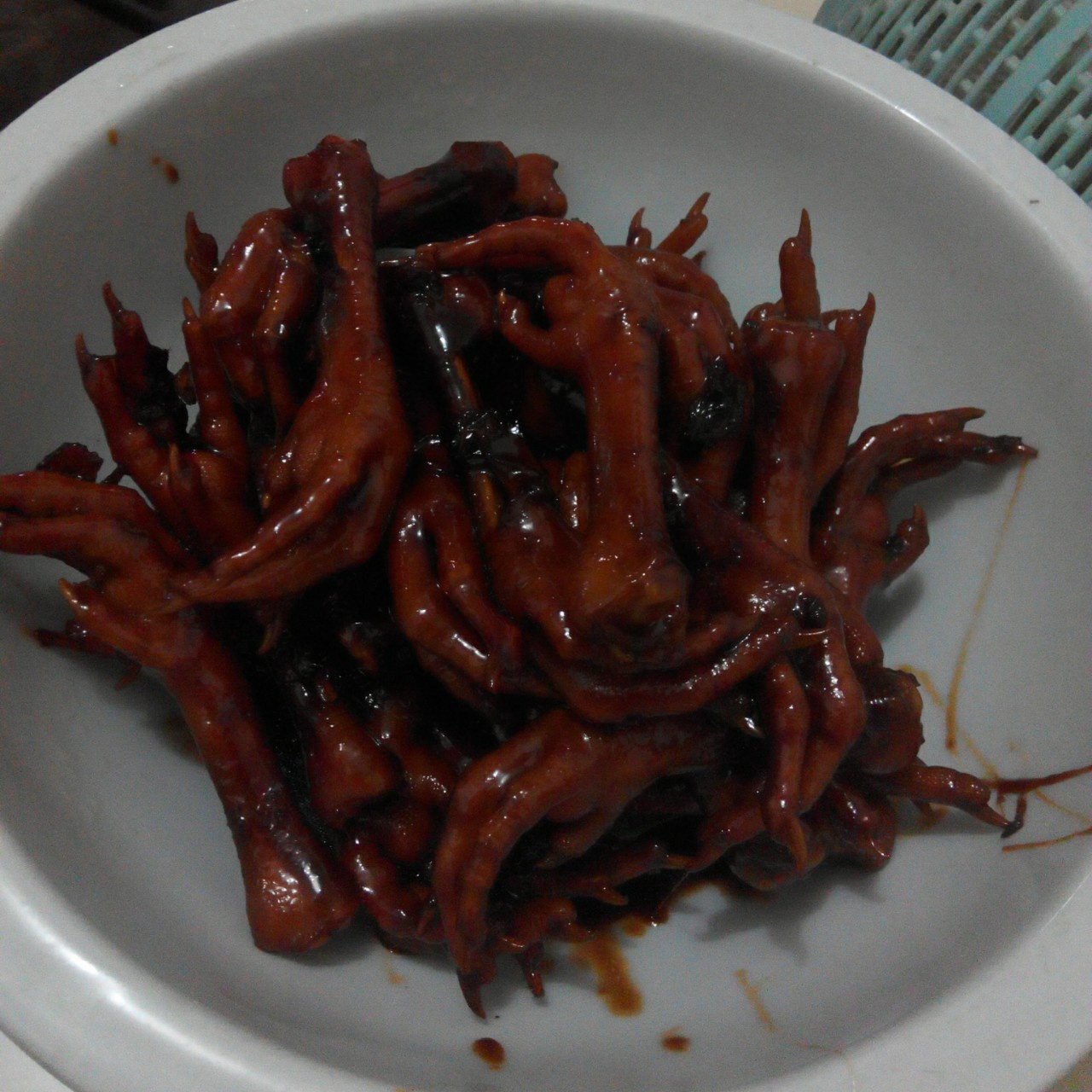 卤鸡脚