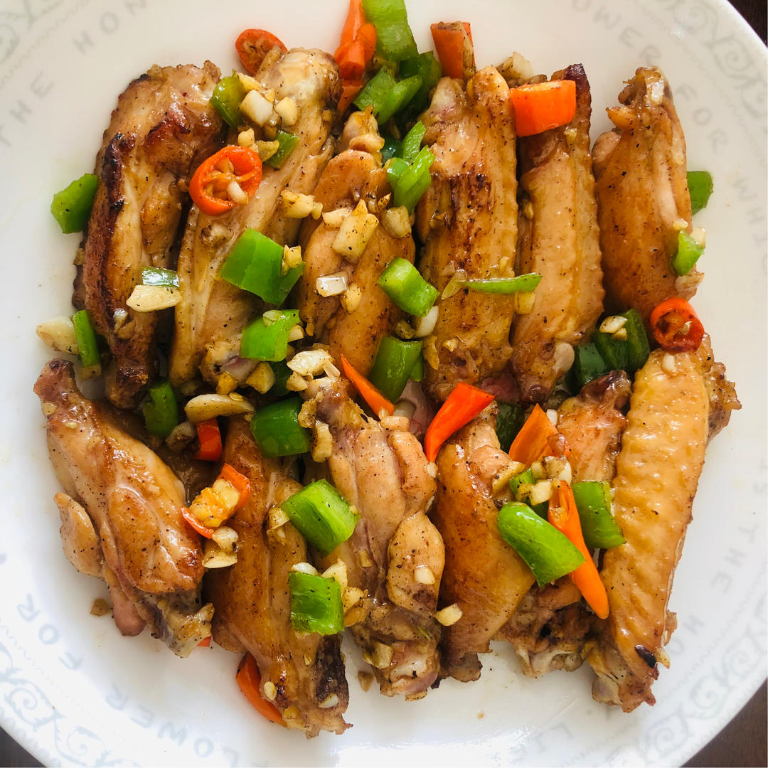 蒜香鸡翅，这才是鸡翅最好吃的做法