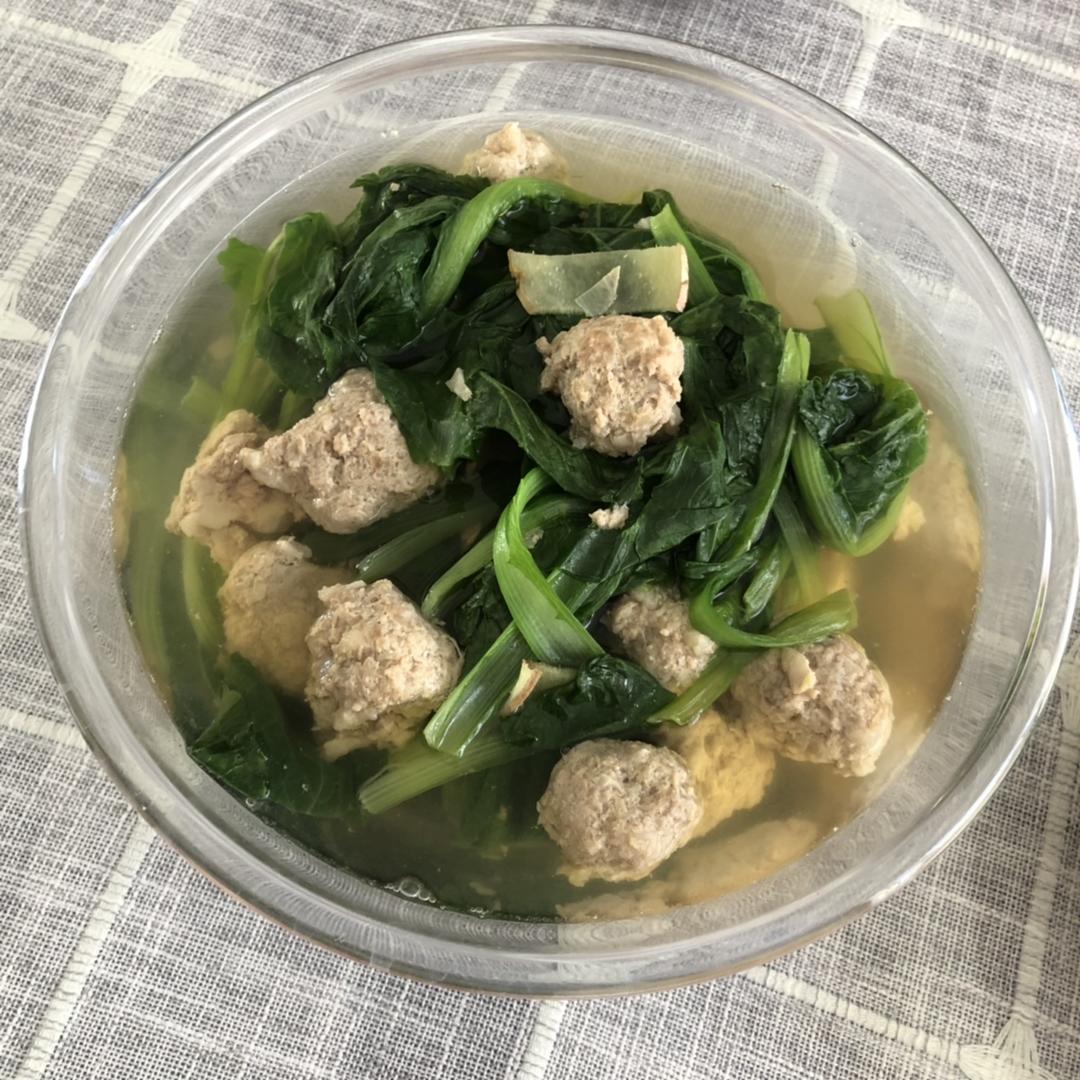小白菜丸子汤