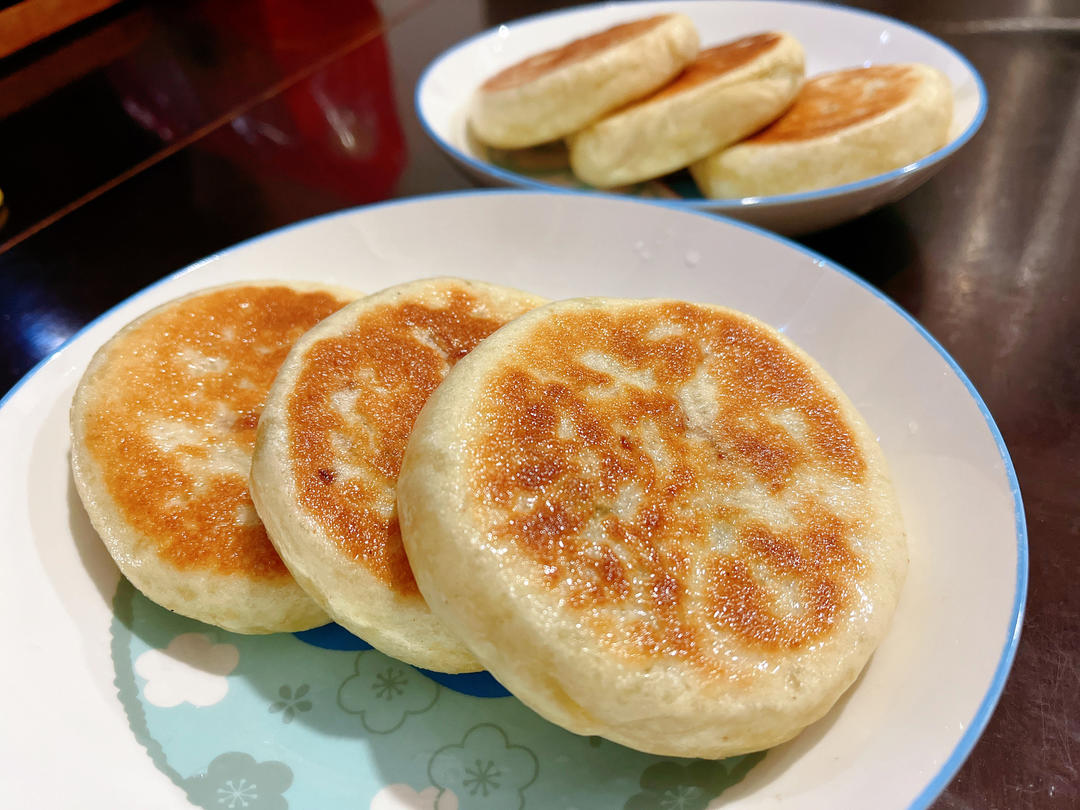 发面早餐~土豆火腿青椒馅饼