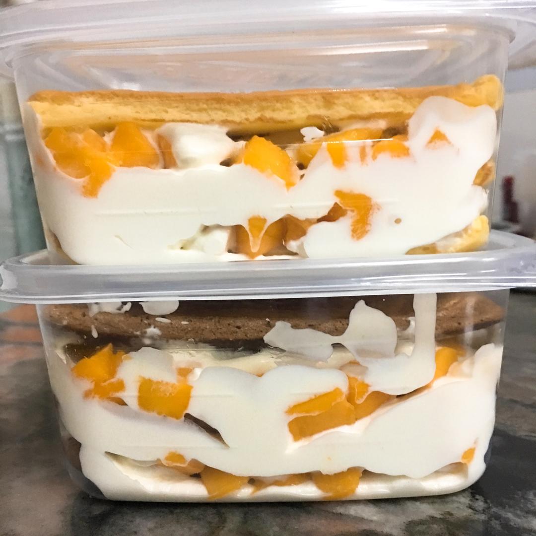 简单快手的便当饭盒水果盒子蛋糕