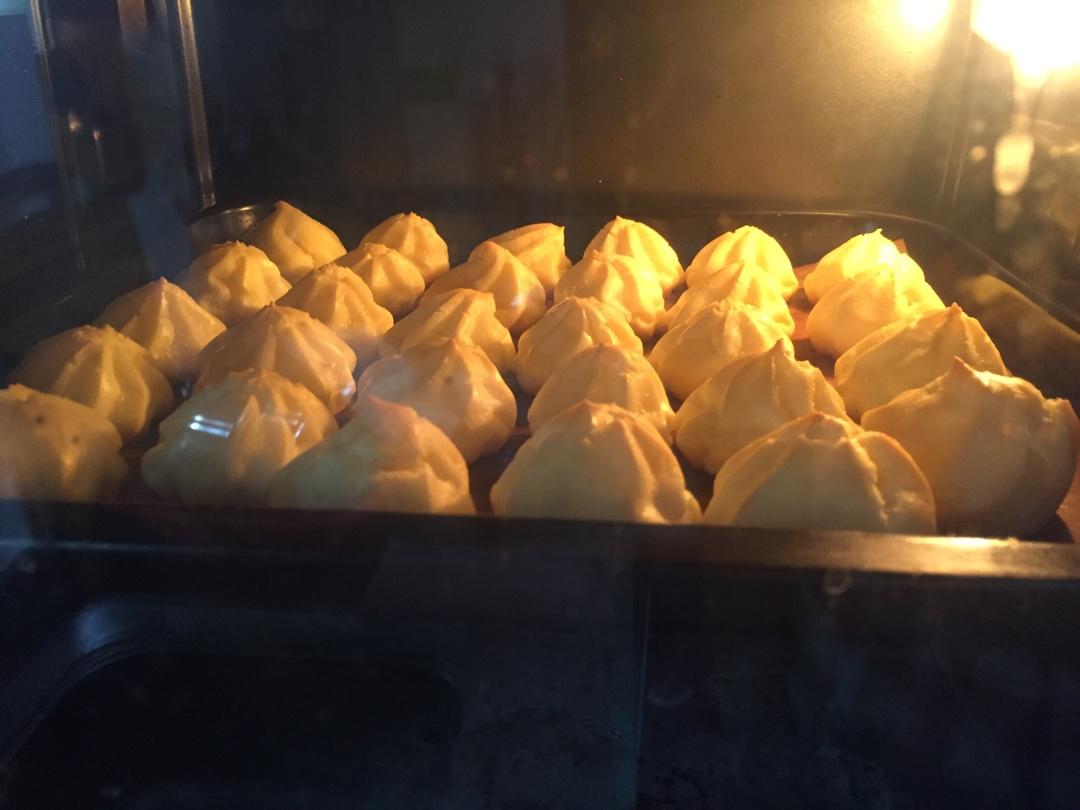 简单易成功的奶油小泡芙做法