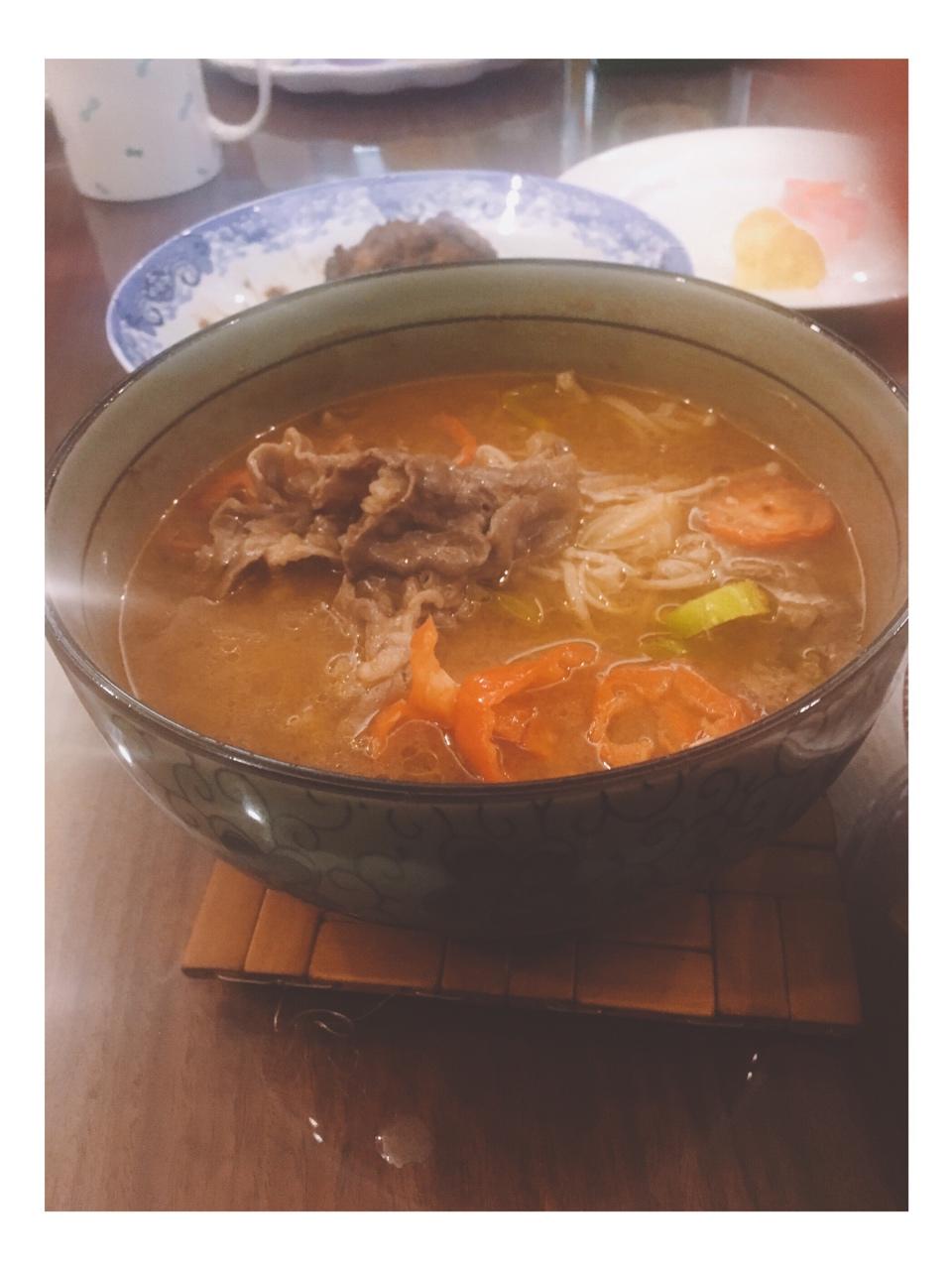 酸汤肥牛