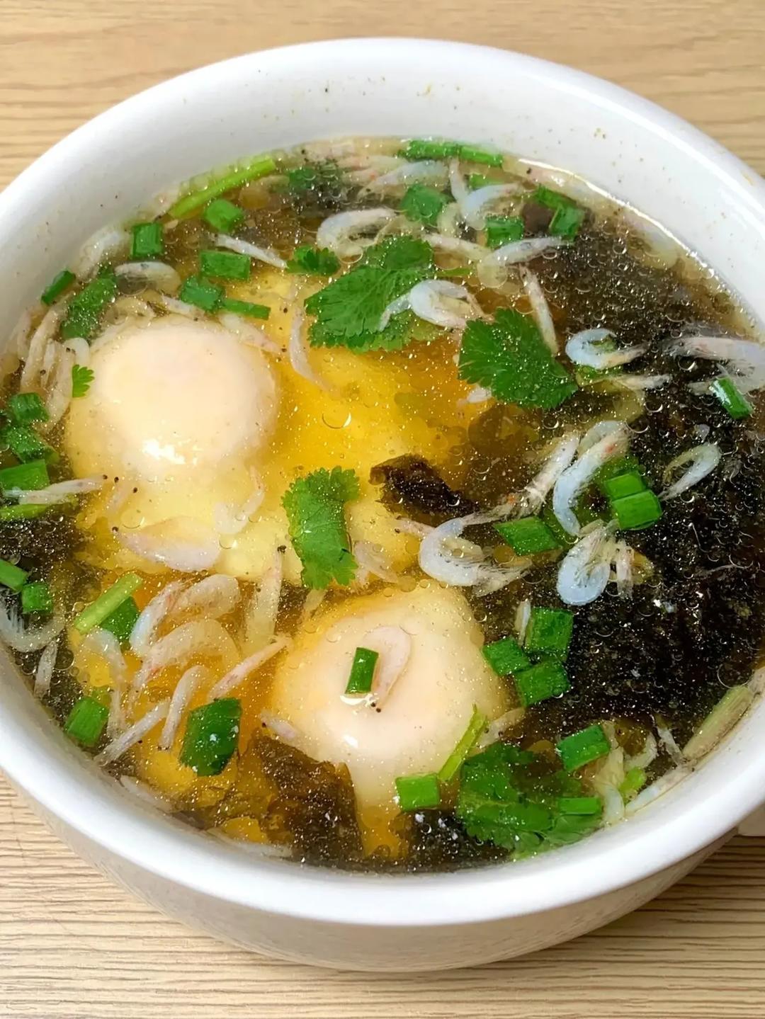 虾皮紫菜鸡蛋汤