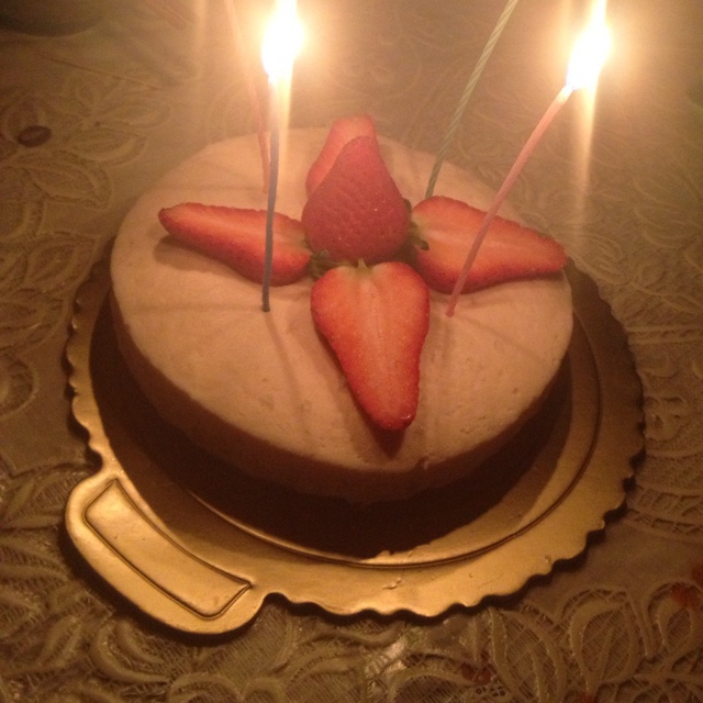 草莓果粒冻芝士蛋糕