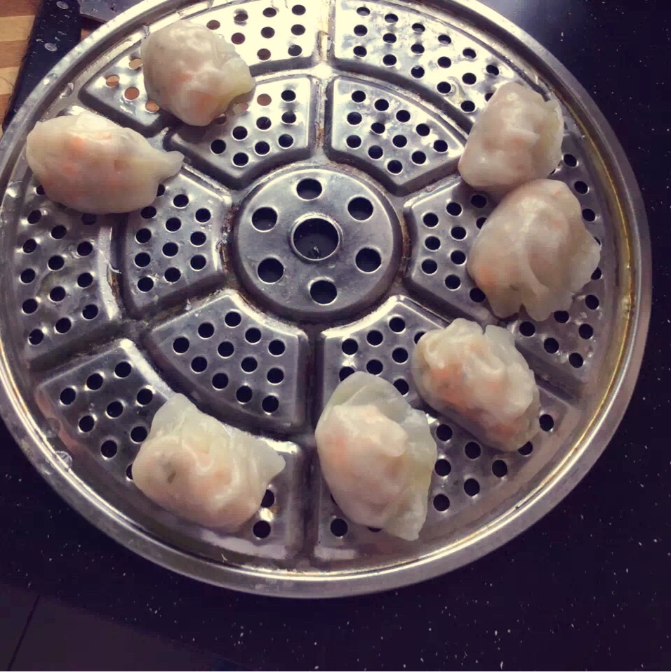 弯梳虾饺