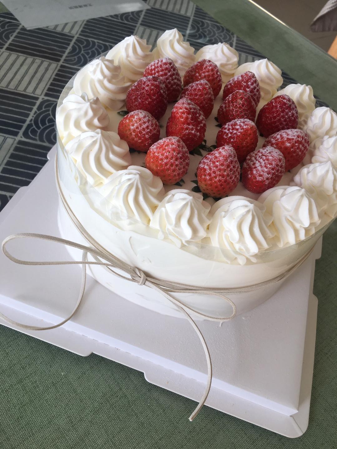 草莓蛋糕的做法