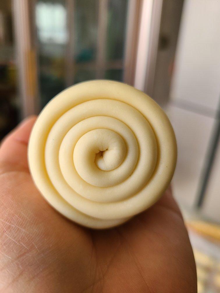 升级版奶香手撕吐司