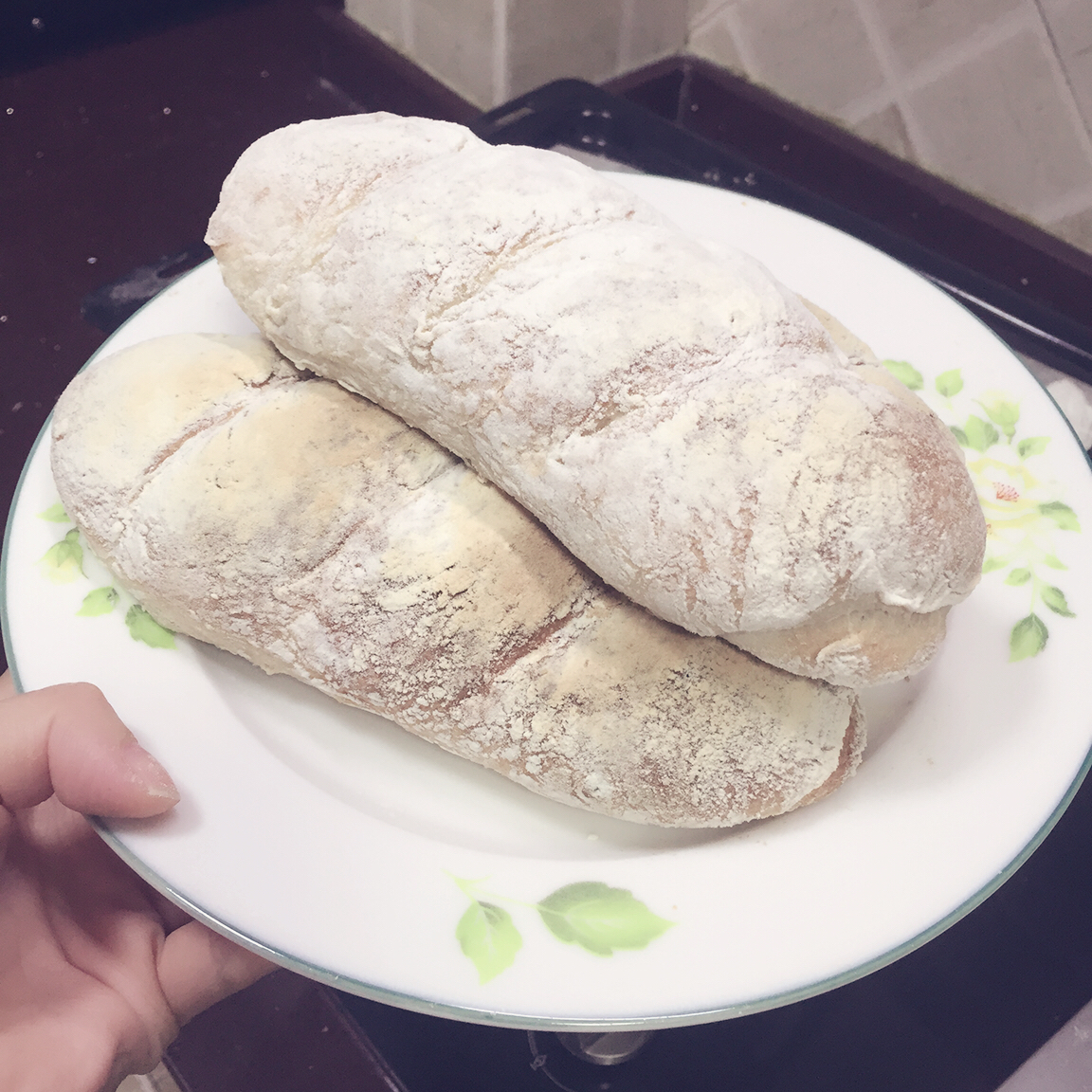 全麦葡萄干面包