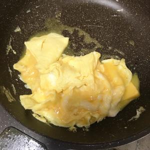 Scrambled eggs 美式炒蛋&英式炒蛋做法的做法 步骤4