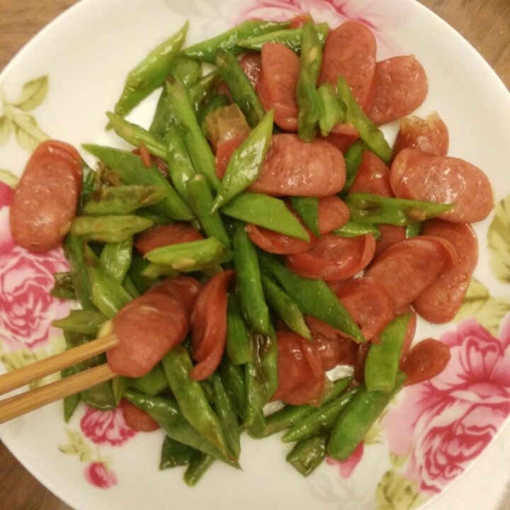 豆角香肠
