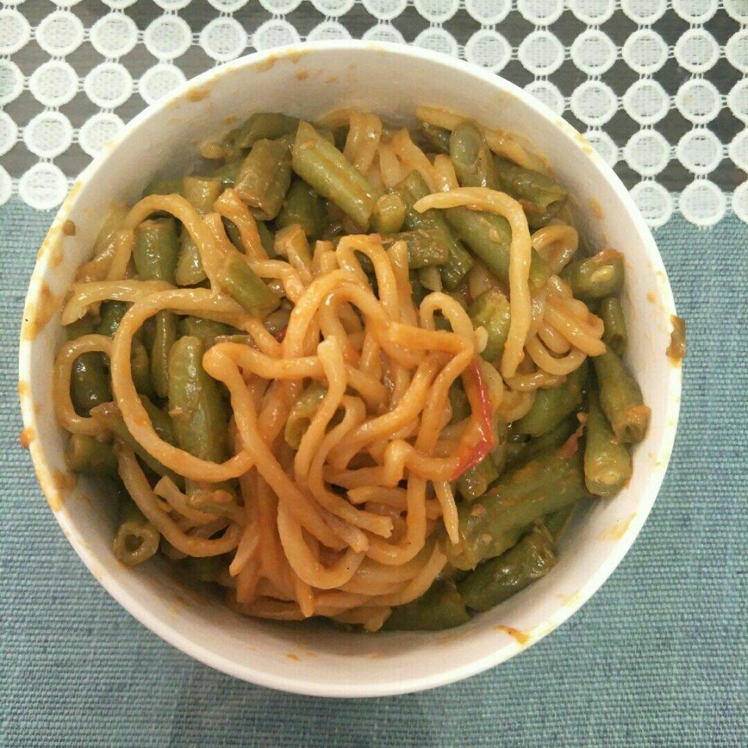 豆角焖面