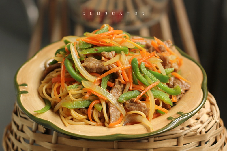 辣炒牛肉意面
