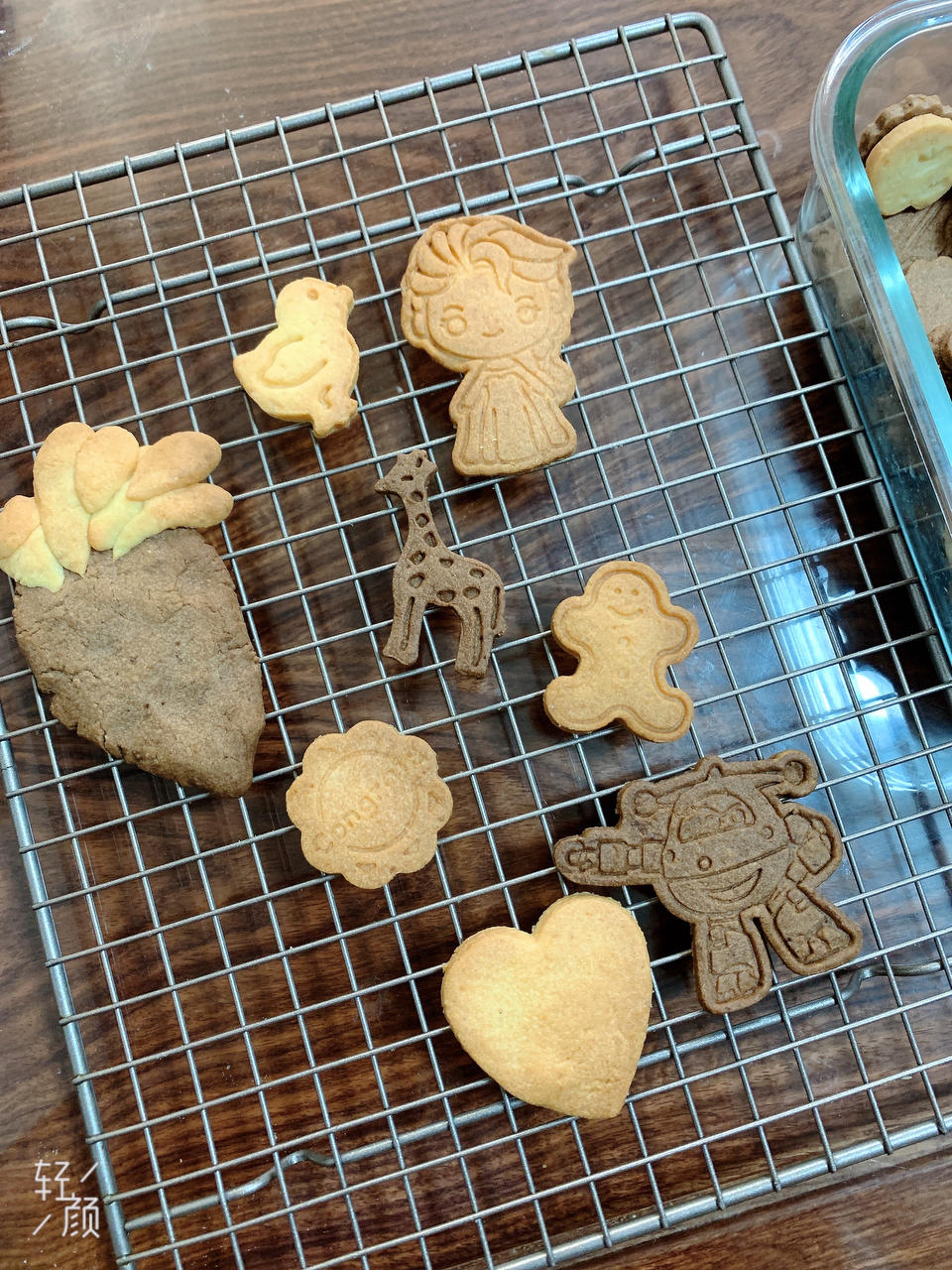 儿童卡通曲奇饼干