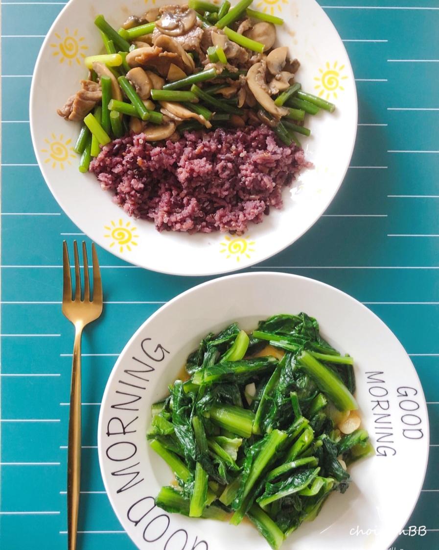 杂菇凉拌鸡胸肉丝减肥瘦身餐