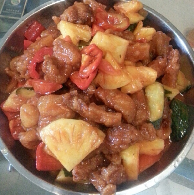 菠萝咕咾肉