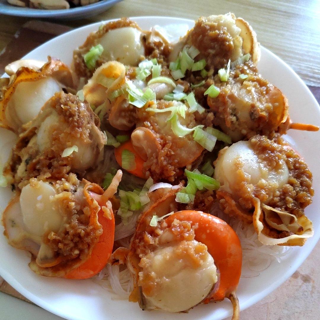 蒜蓉粉丝蒸扇贝