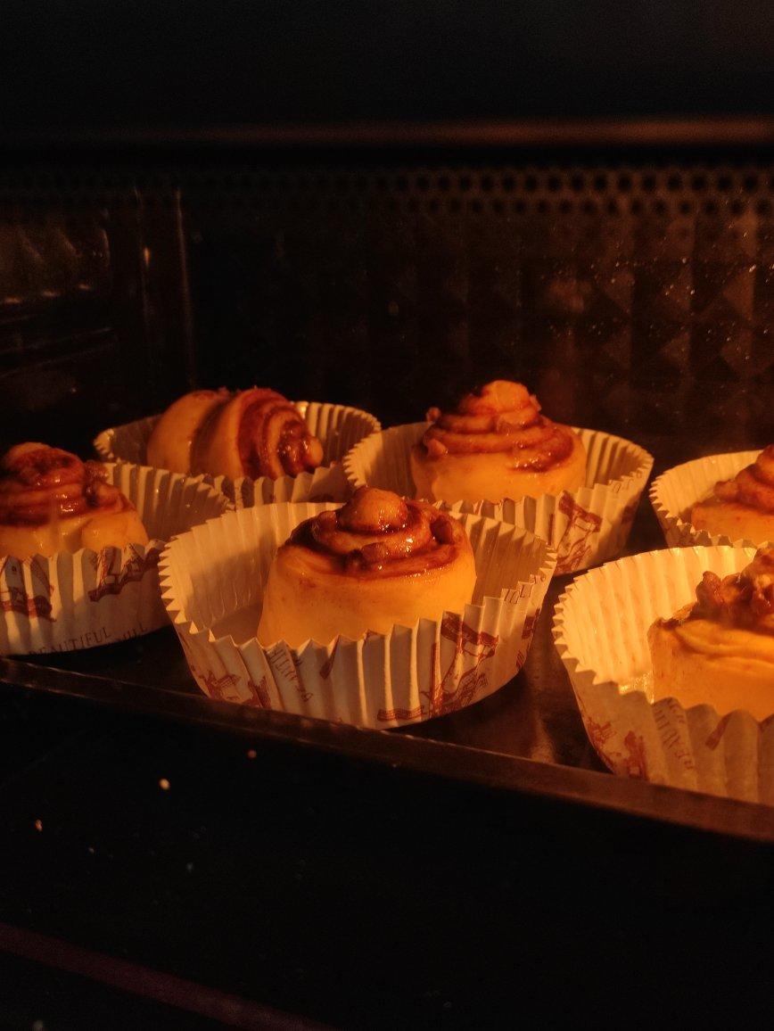 椰子油全麦免揉核桃肉桂卷【轻卡小食】——懒癌晚期版