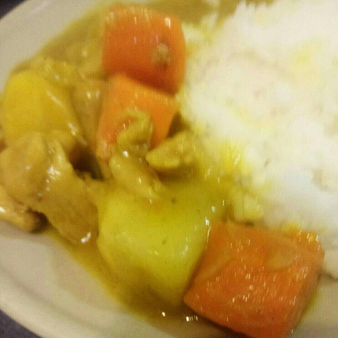 咖喱鸡肉饭