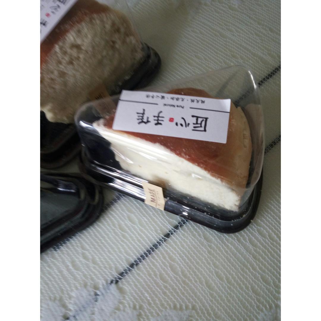 奶酪包---跟风火到一个不行的包包