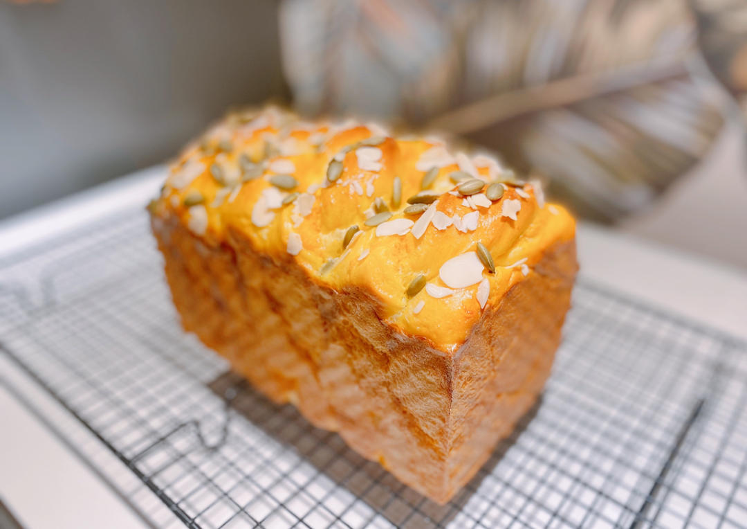 日式奶香南瓜馅吐司