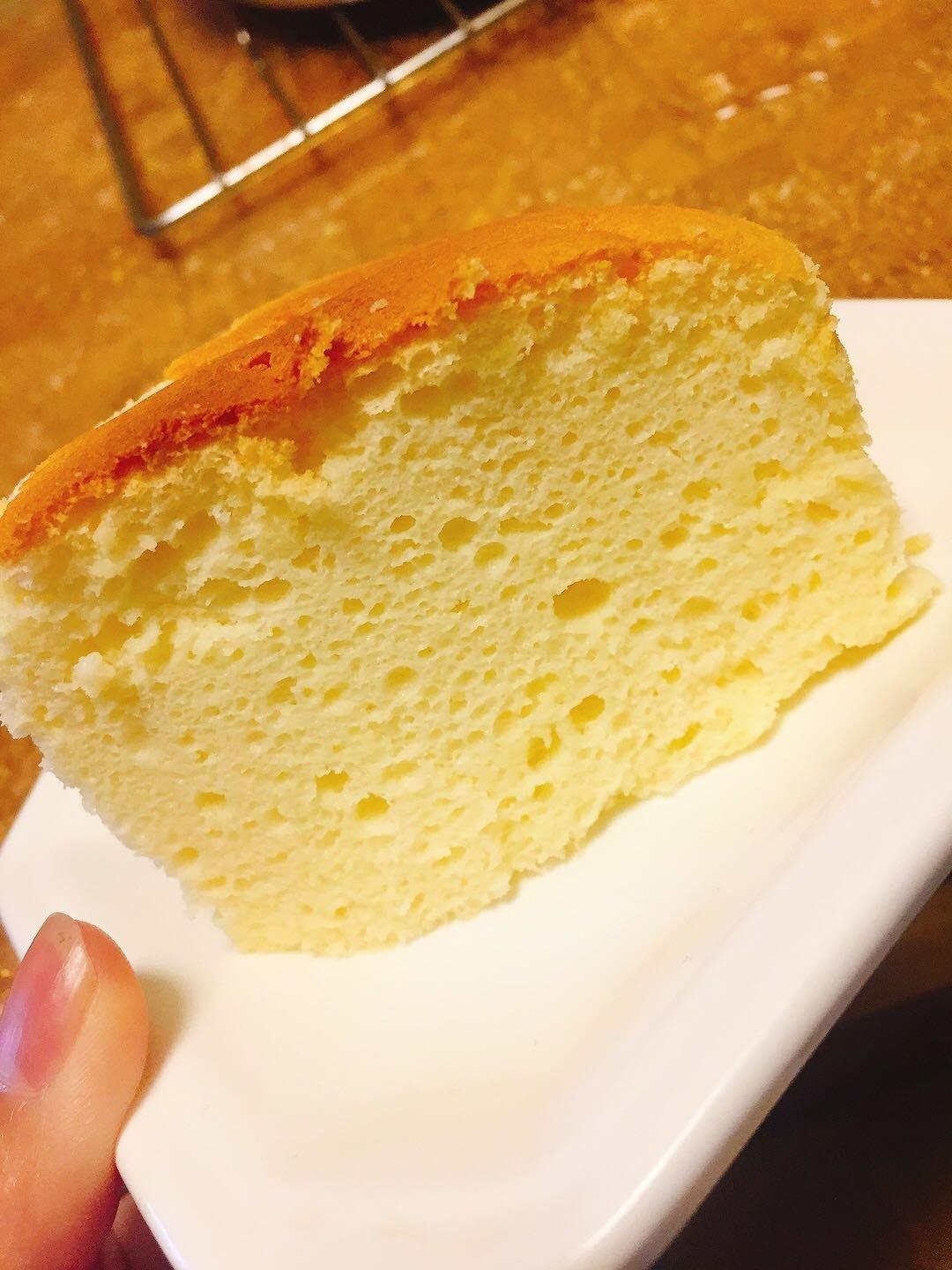 不开裂不回缩不掉皮的酸奶水浴法蛋糕