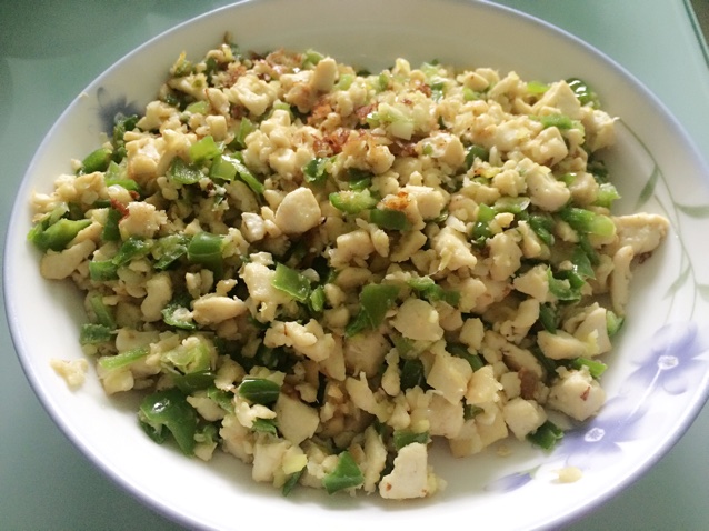 下饭青椒炒豆腐末