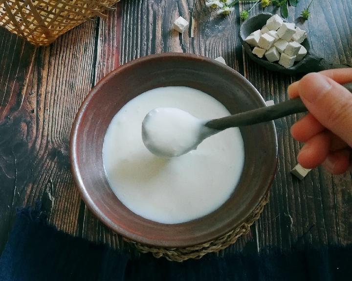 茯苓酸奶——健脾安神的做法