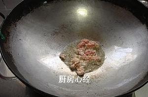 铁锅辣炒小蜗牛的做法 步骤2