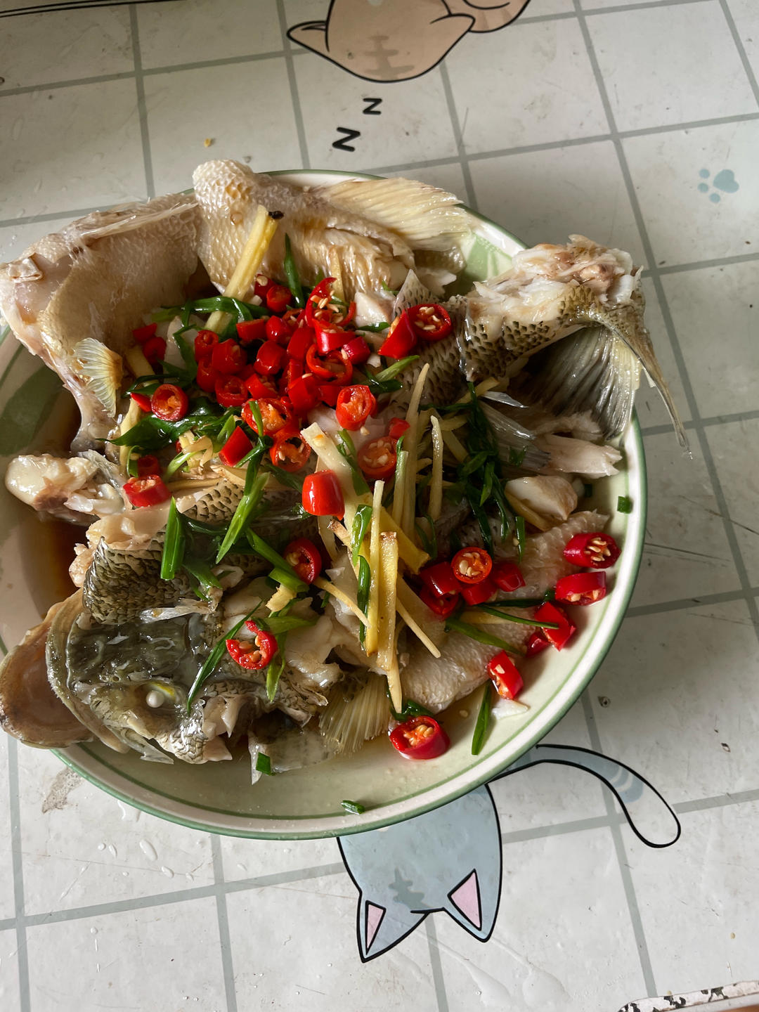10分钟做 清蒸鲈鱼 （附切鱼图解）