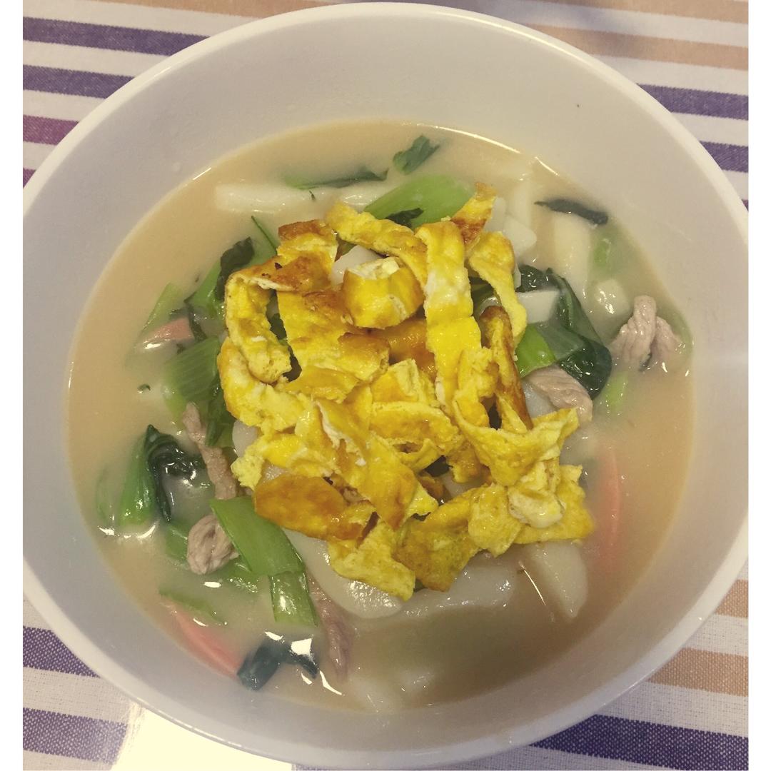 青菜肉丝炒年糕