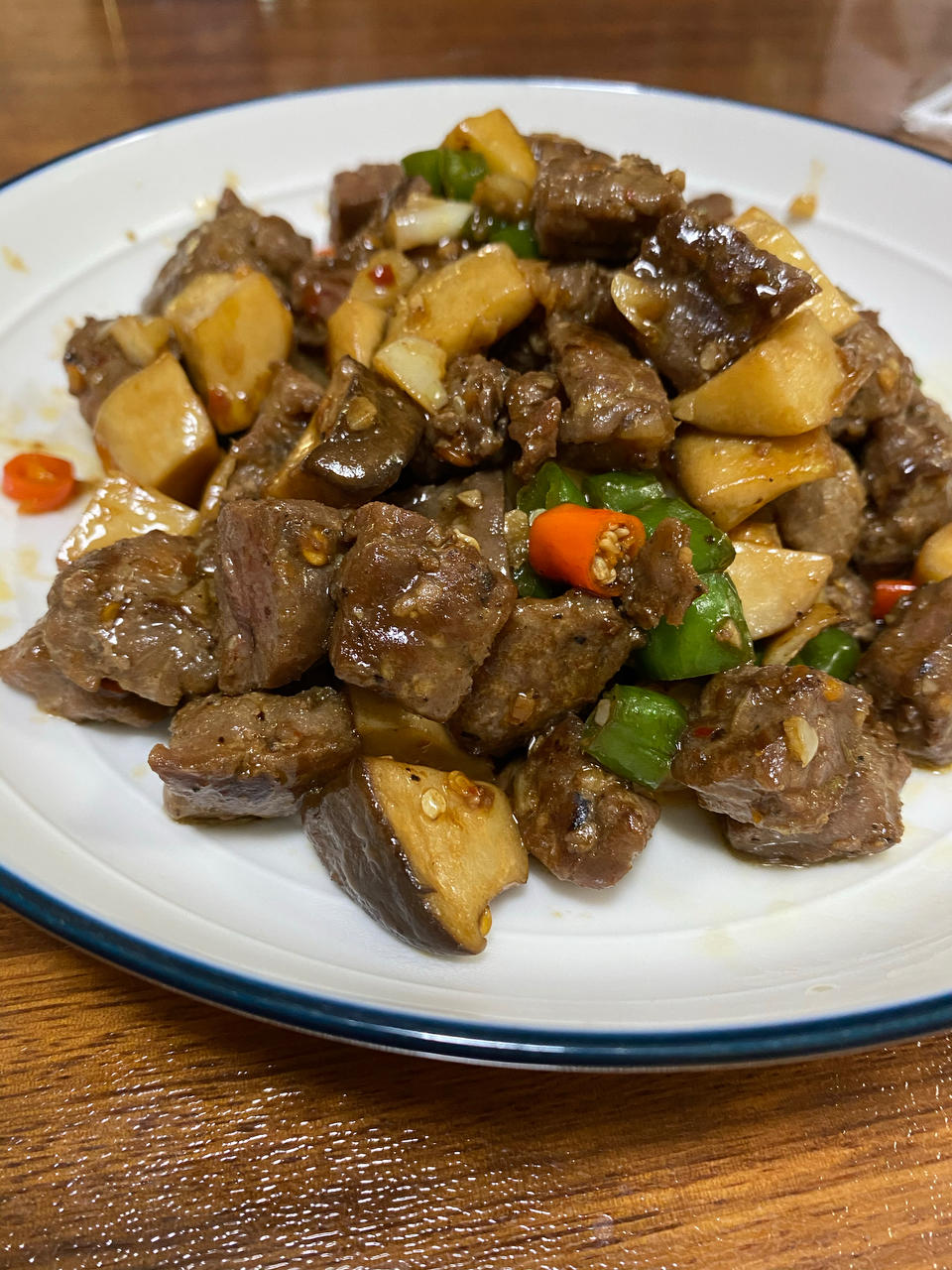 家常菜~杏鲍菇烧牛肉粒