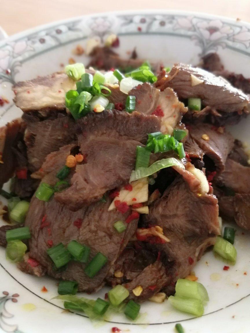 凉拌牛肉