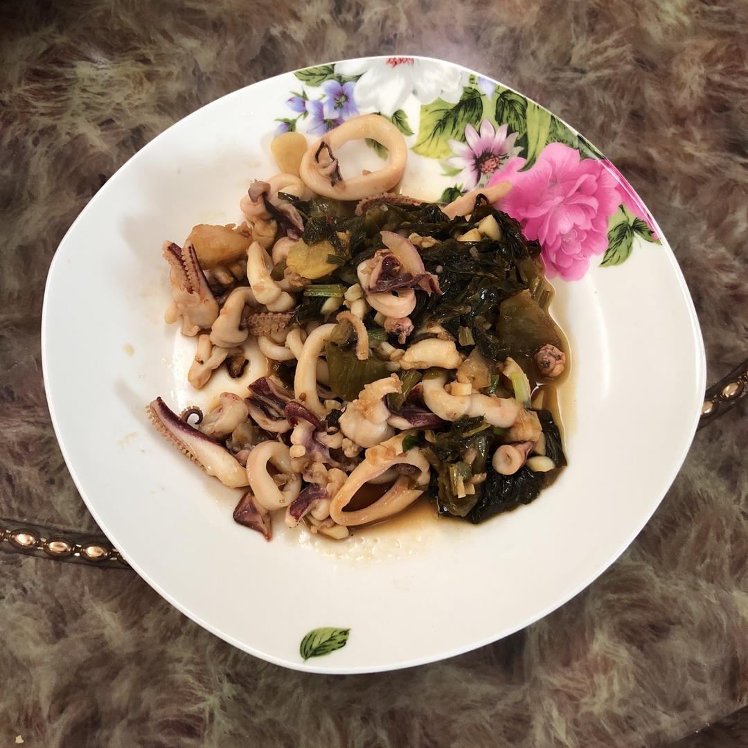 鱿鱼炒咸菜