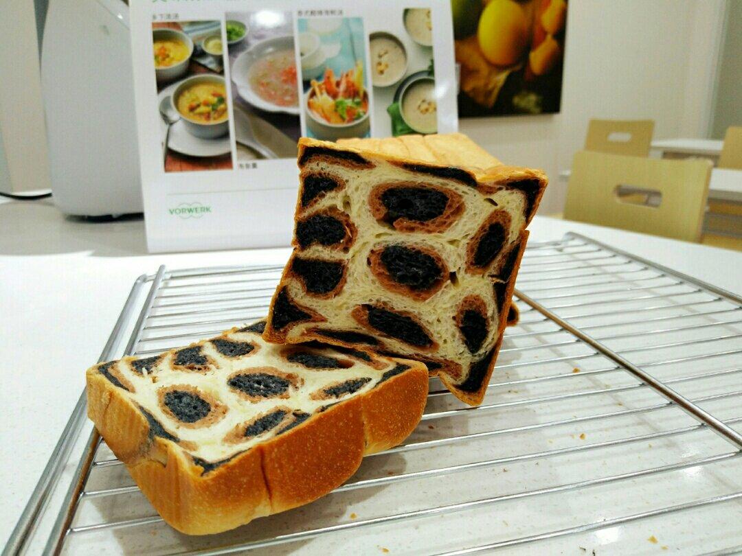 豹纹吐司