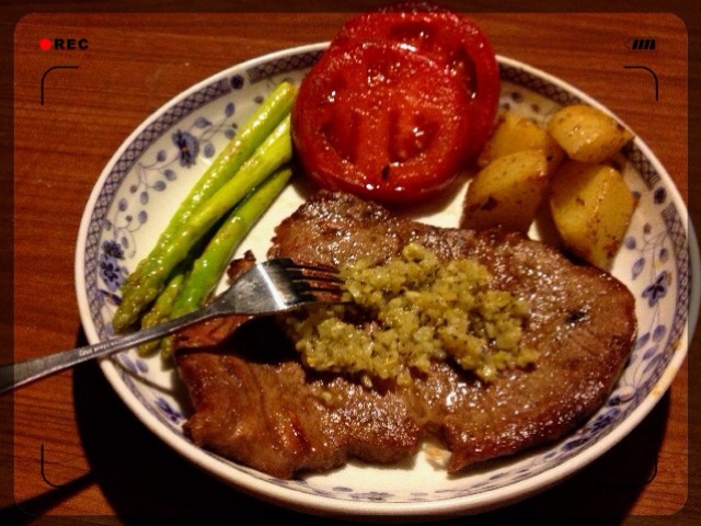 【曼食慢语】西冷牛排配香草黄油