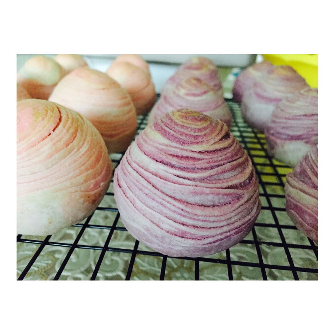 蛋黄酥~紫薯、抹茶、原味~花好月圆，中秋快乐~内附一次做六色蛋黄酥方法~