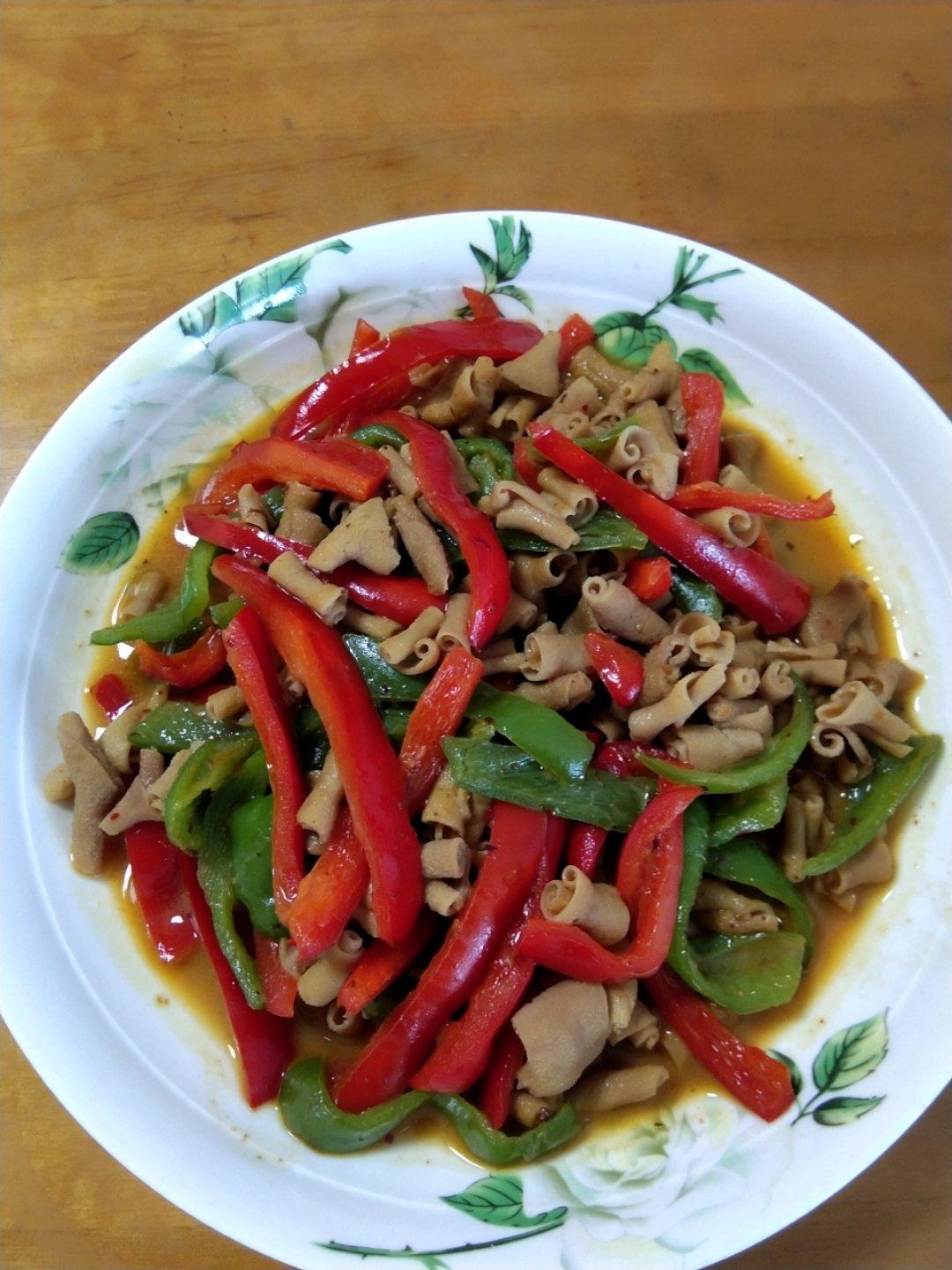 青椒炒鸡肠